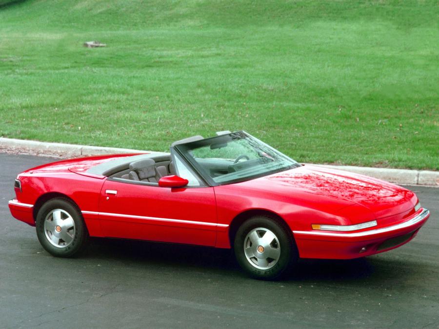  Buick Reatta Convertible 1990 года  (фото 7 из 8)